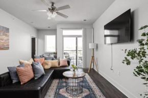 Cozysuites Spacious 2BR next to Whole Foods